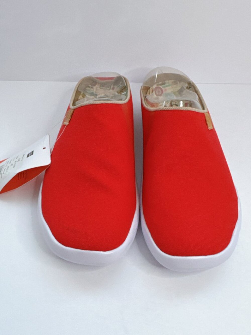 Men’s Size 7.5 UIN Toledo Red Canvas Travel Shoes Slipper Mule